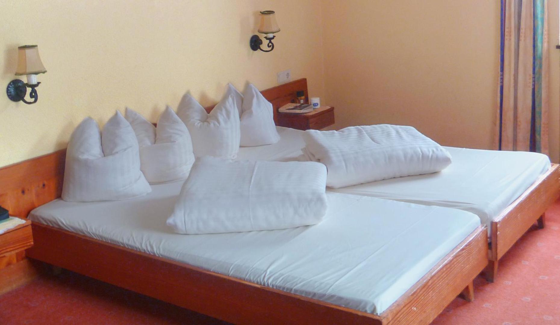 Laerchenhof Hotel ซังคท์ยาคอบ อิน เดเฟอเรกเกิน ภายนอก รูปภาพ